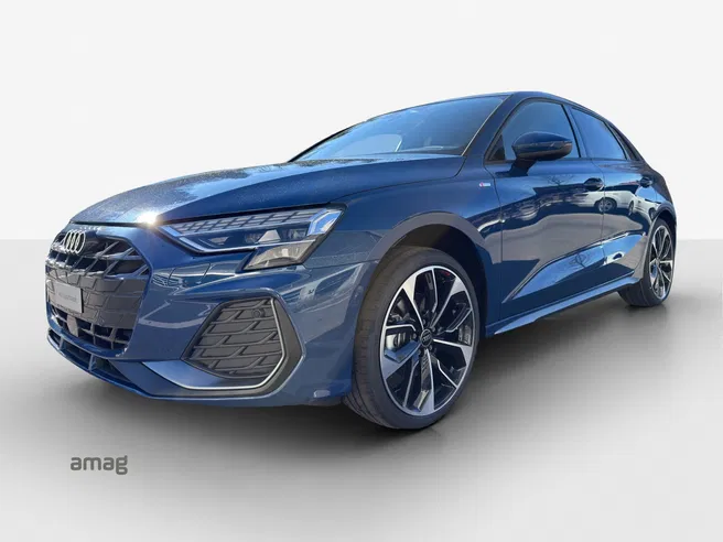 AUDI A3 Sportback TFSI 110 kW S line Attraction