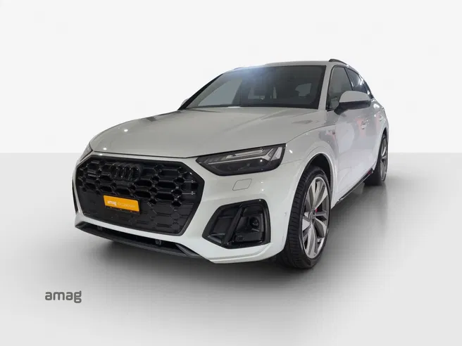 AUDI Q5 45 TFSI S line