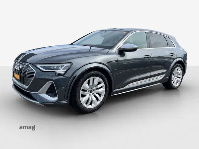 AUDI e-tron S quattro