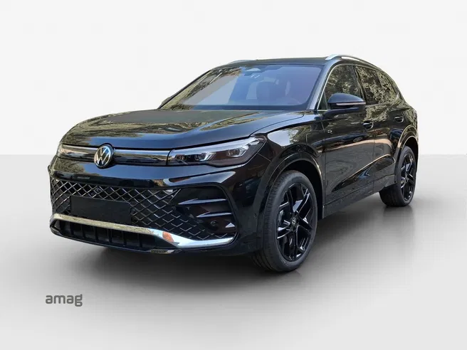 VW Tiguan R-Line