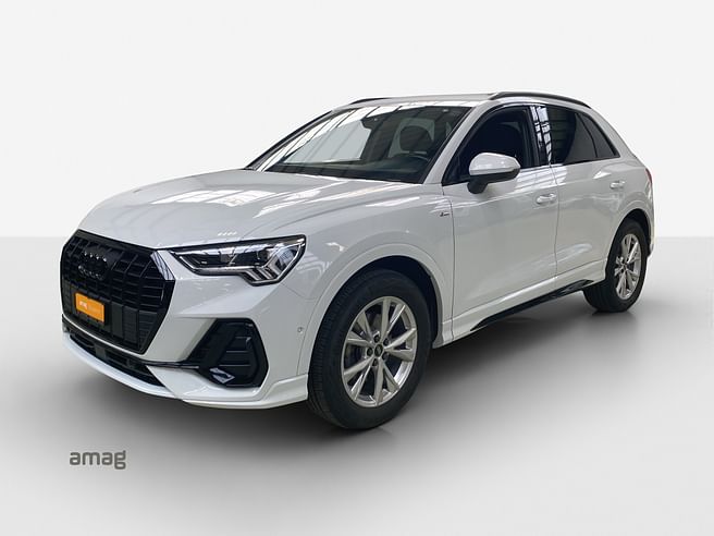AUDI Q3 35 TDI S line Attraction