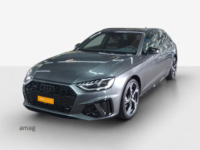 AUDI A4 Avant 40 TDI S line Attraction
