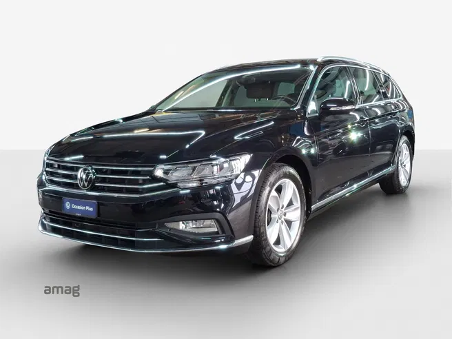 VW Passat Variant Elegance
