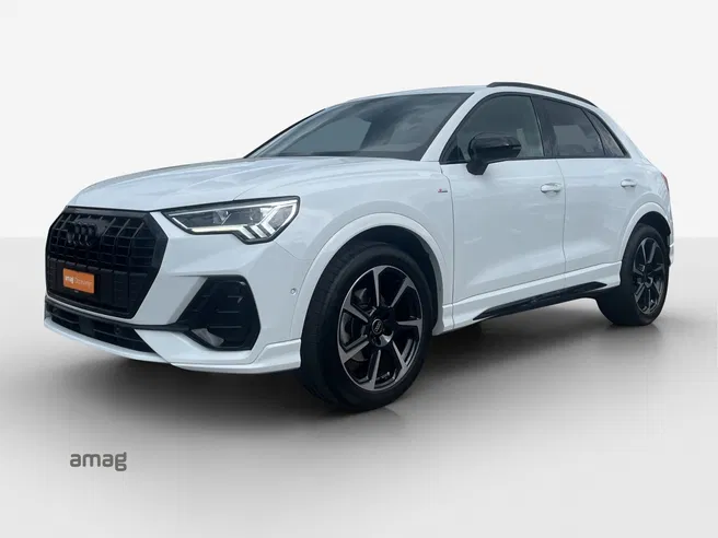 AUDI Q3 35 TFSI S line Attraction