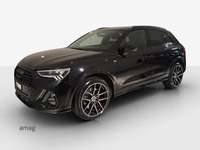 AUDI Q3 45 TFSI e S tronic