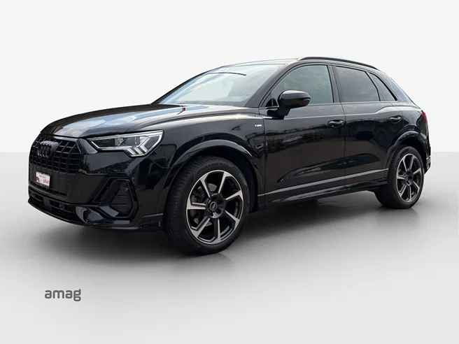 AUDI Q3 35 TFSI S line Attraction