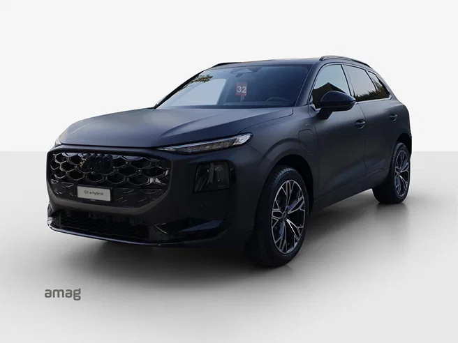 AUDI Q3 SUV e-hybrid 200 kW