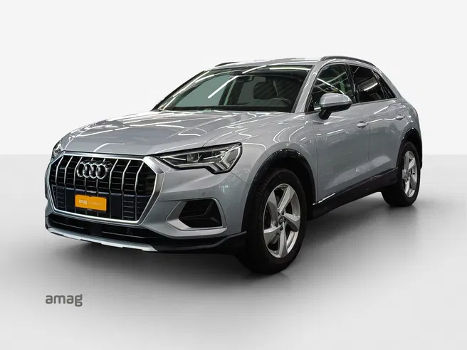AUDI Q3 40 TFSI advanced