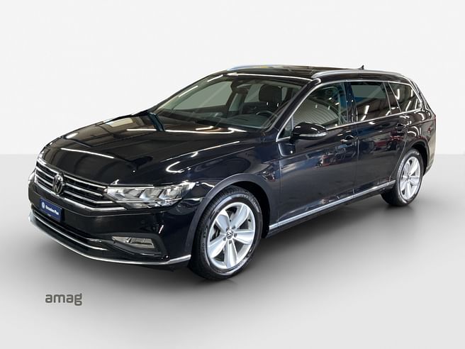 VW Passat Variant Elegance