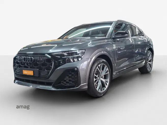 AUDI Q8 SUV 55 TFSI e quattro tipt.