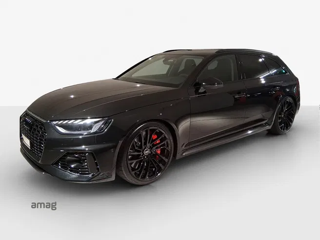AUDI RS 4 Avant