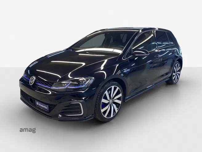 VW Golf GTE