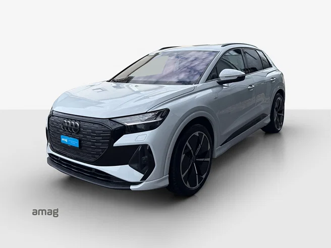 AUDI Q4 50 e-tron quattro
