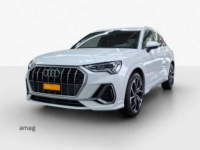 AUDI Q3 40 TFSI S line