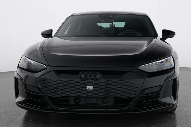 AUDI e-tron GT quattro