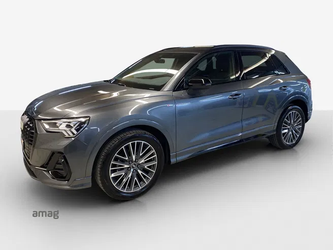 AUDI Q3 35 TFSI S line Attraction