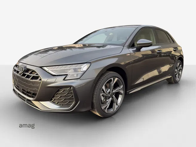 AUDI A3 Sportback TFSI 110 kW S line Attraction