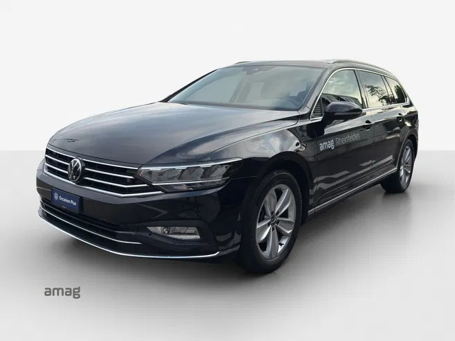 VW Passat Variant Elegance