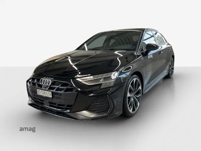 AUDI A3 Sportback TFSI 110 kW S line Attraction