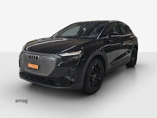 AUDI Q4 40 e-tron
