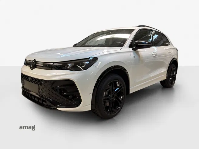 VW Tiguan R-Line Plus