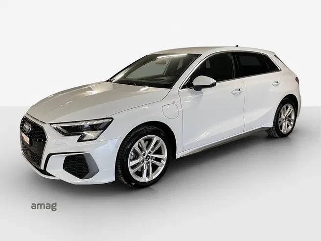 AUDI A3 Sportback 40 TFSI e S line