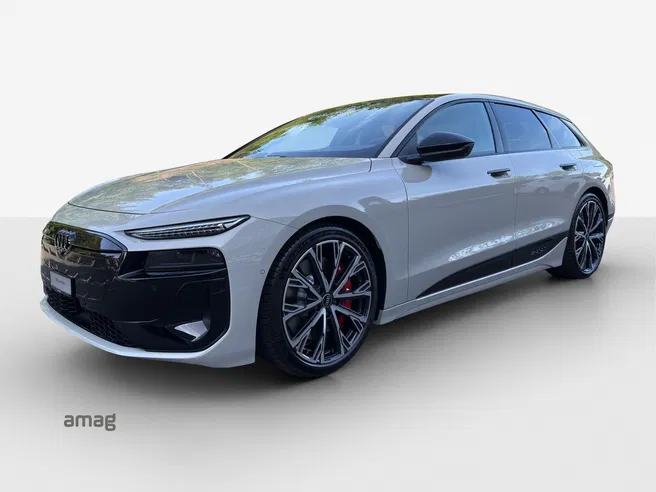 AUDI S6 Avant e-tron
