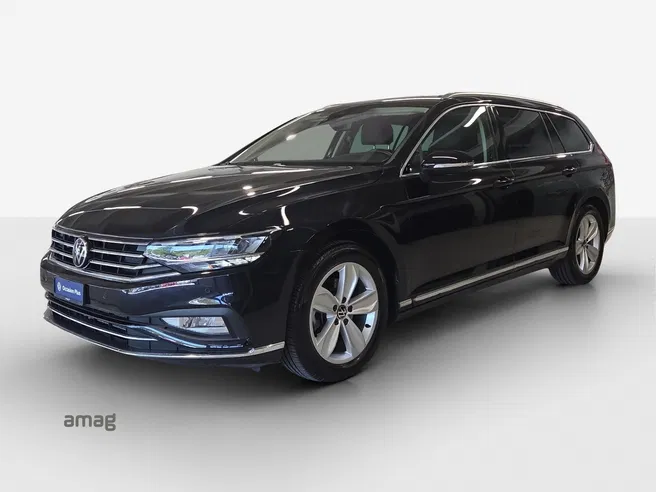 VW Passat Variant Elegance