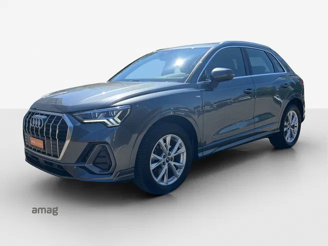 AUDI Q3 35 TDI S line Attraction