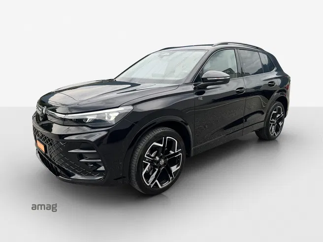 VW Tiguan R-Line