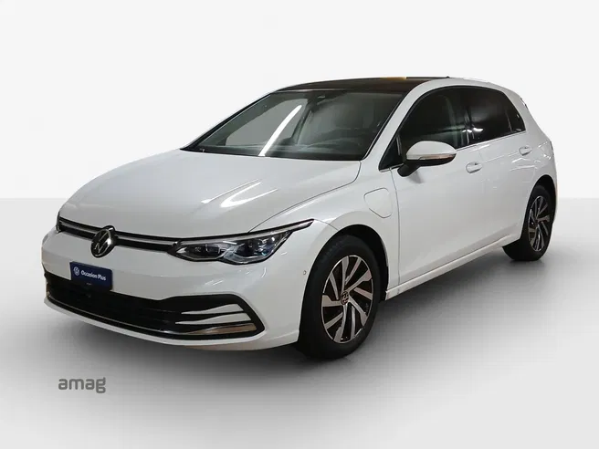 VW Golf Style PHEV SELECTION