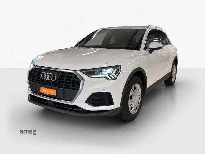 AUDI Q3 40 TFSI