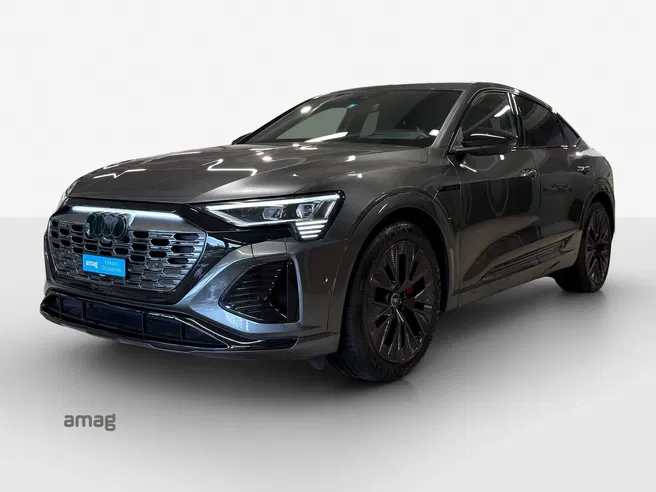 AUDI Q8 Sportback 55 e-tron Black Edition