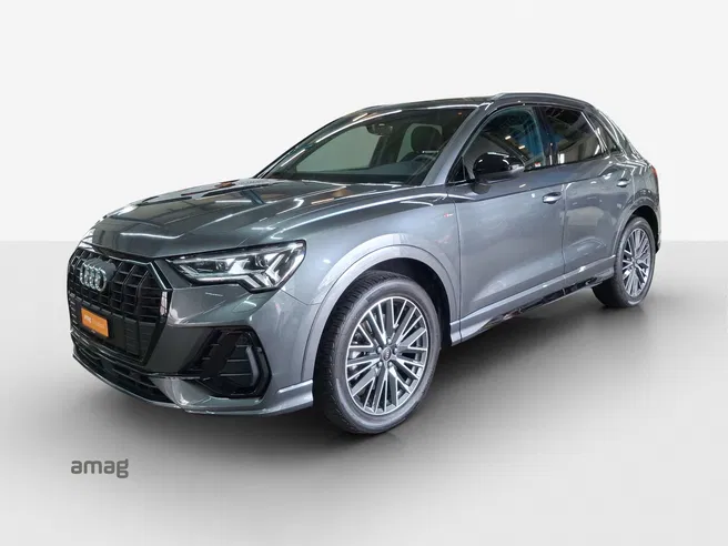 AUDI Q3 40 TFSI S line