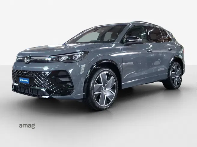 VW Tiguan R-Line