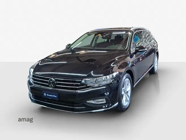 VW Passat Variant Elegance