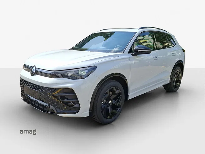 VW Tiguan R-Line