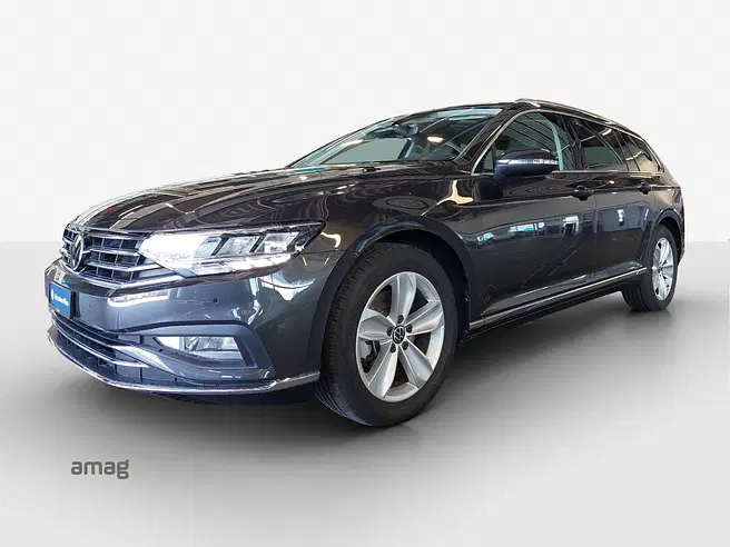 VW Passat Variant Elegance