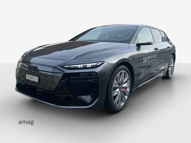 AUDI S6 Avant e-tron