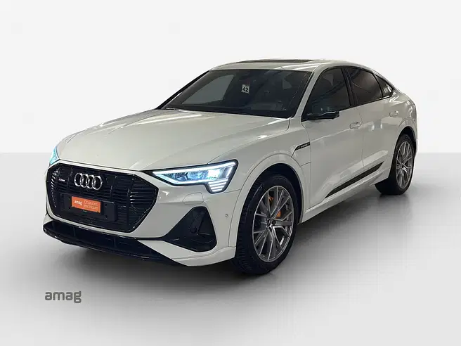 AUDI e-tron Sportback 55 S line