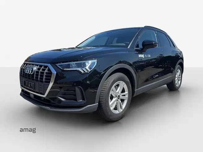 AUDI Q3 35 TFSI Attraction