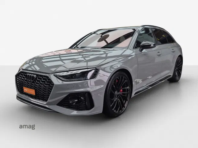 AUDI RS4 Avant quattro COMPETITION