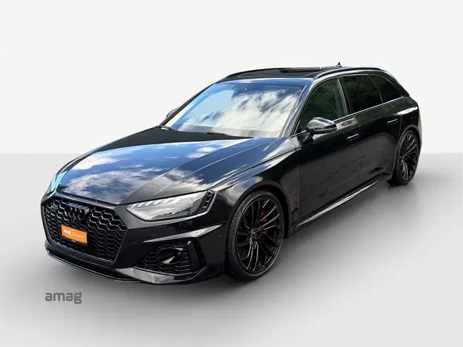 AUDI RS 4 Avant