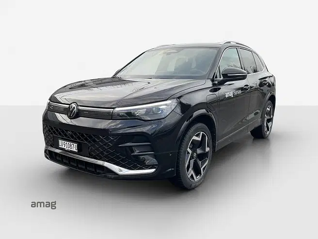 VW Tiguan R-Line