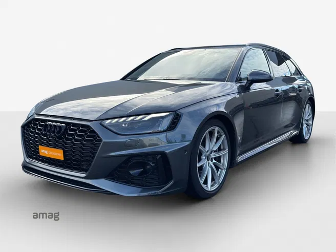 AUDI RS4 Avant quattro